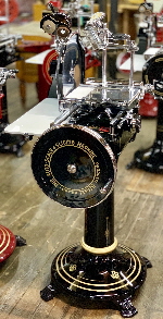 Berkel Model 12 schwarz aus Milano